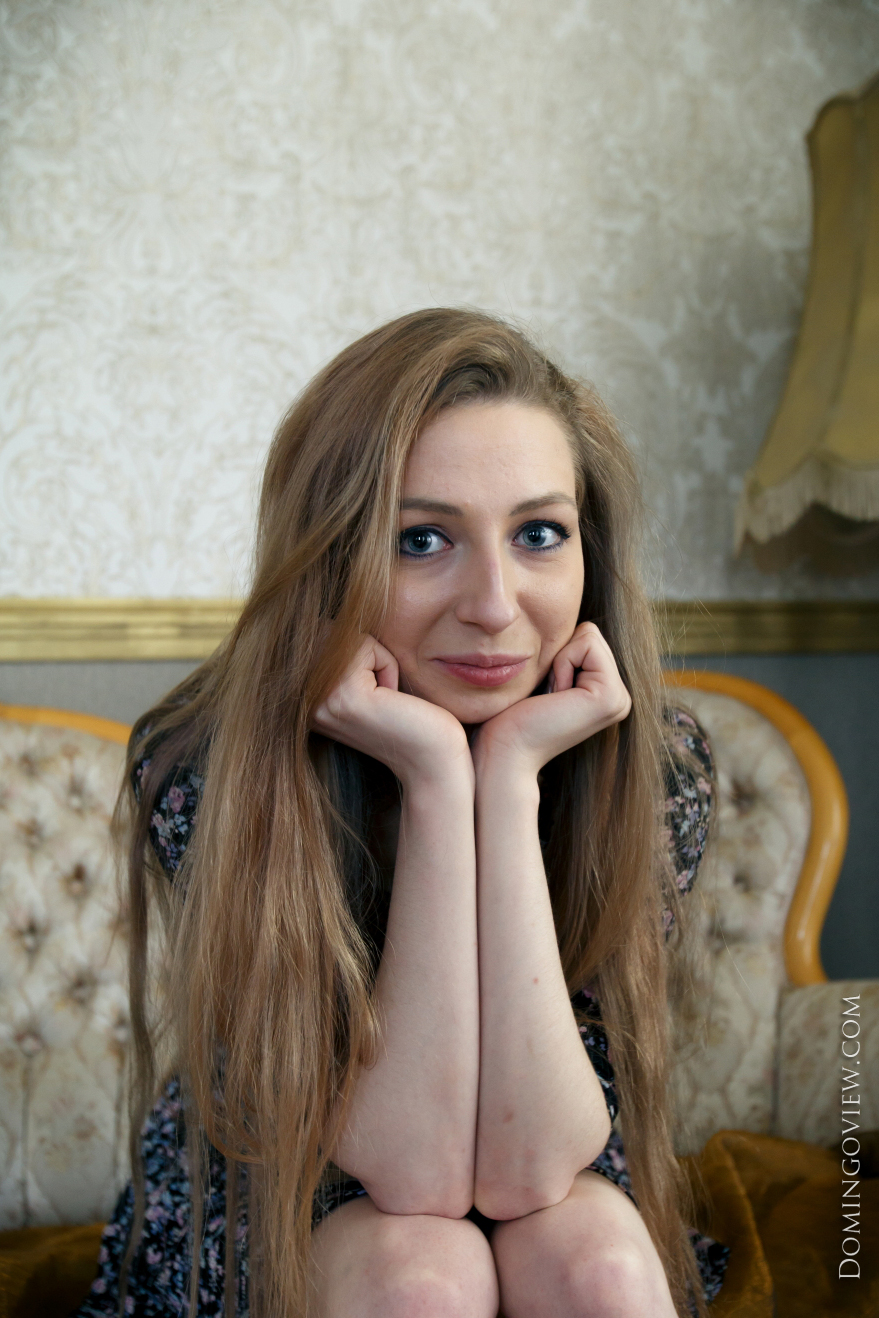 Teen with super long hair Areana Fox masturbating with dildo