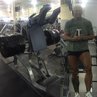 Jayne Stark taking a selfie