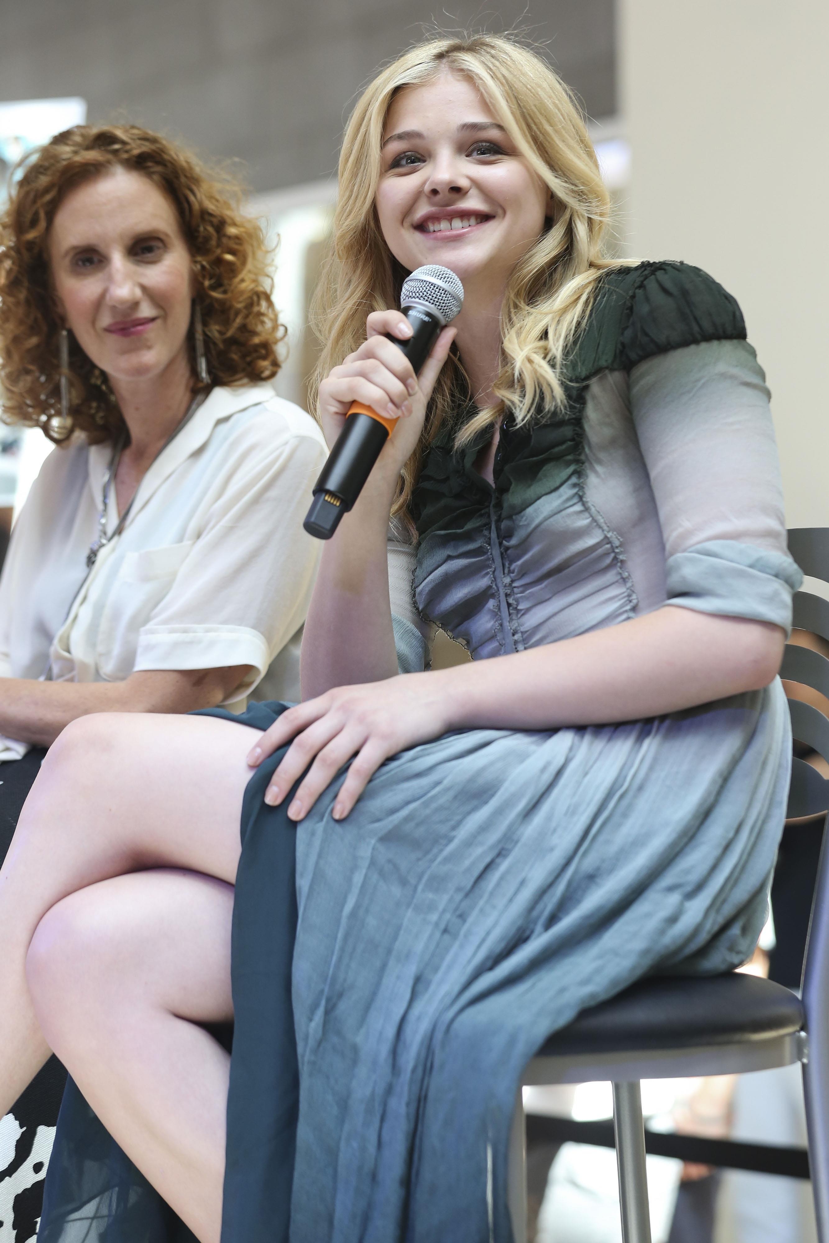 Chloƫ Grace Moretz Pictures Chloe Grace Moretz attends a QA session Promoting  If I Stay in Seattle
