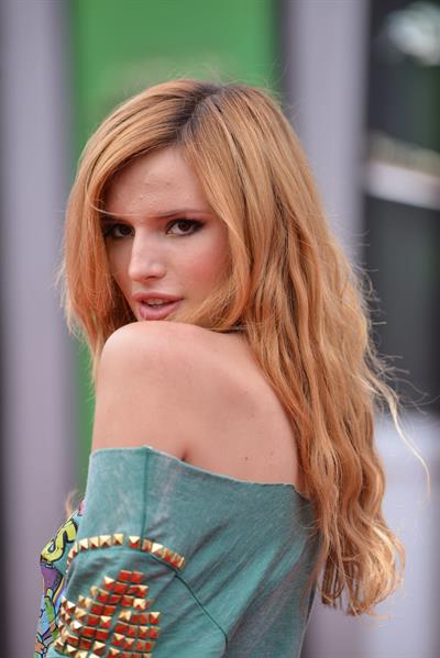 Bella Thorne at the Teenage Mutant Ninja Turtles L.A. premiere
