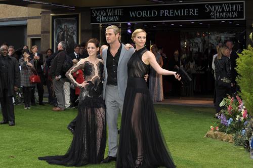 Charlize Theron and Kristen Stewart at the  Snow White And The Huntsman  World Premiere, May 14, 2012