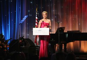 Paula Zahn Princess Grace Awards Gala (October 30, 2013) 