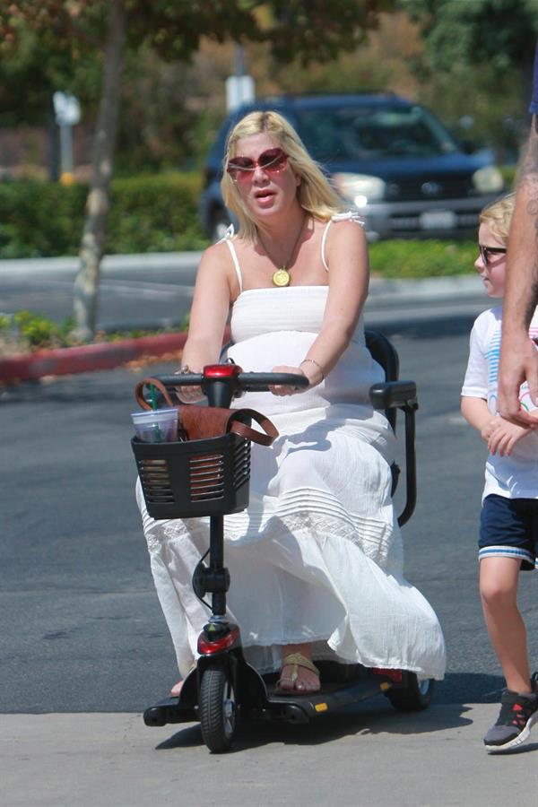 Tori Spelling