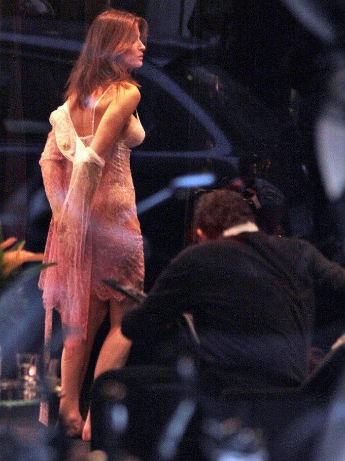 Stephanie Seymour – at a lingerie store in Italy 10/22/13  