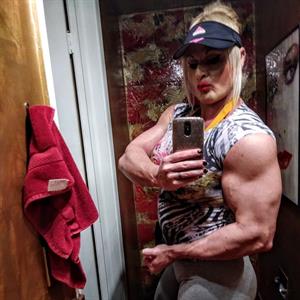 Nuriye Evans taking a selfie