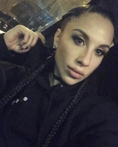 Chloe Sannito taking a selfie