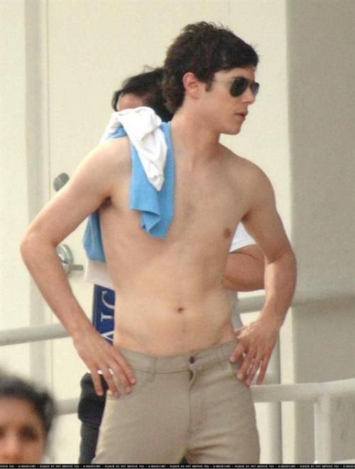 Adam Brody