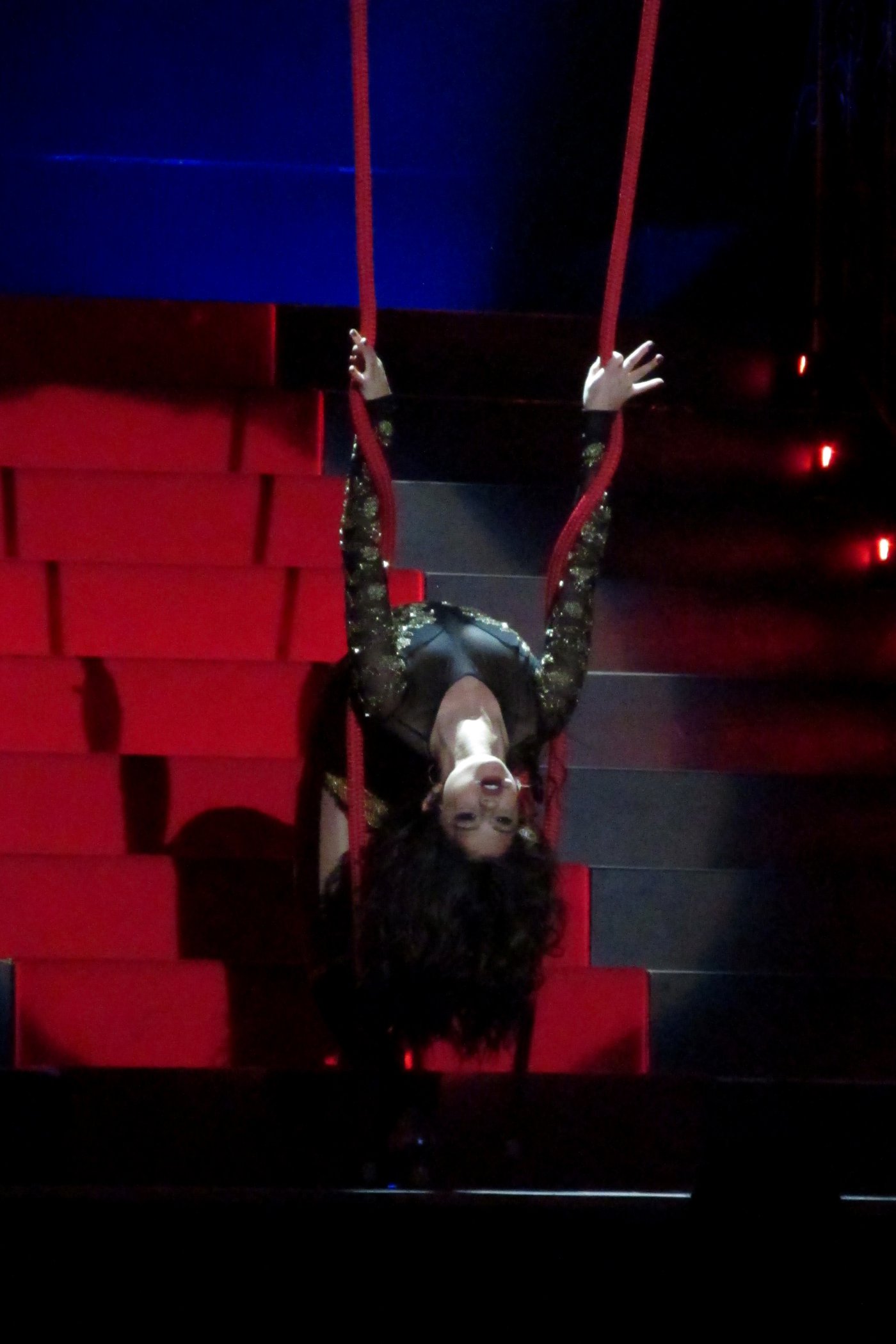 Selena Gomez – Stars Dance Tour in Las Vegas 11/9/13  