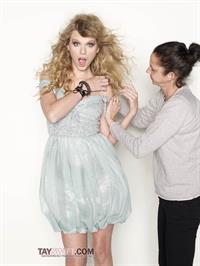 Taylor Swift - Glamour 2009/2010 by Matthias Vriens