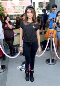 Sarah Hyland – PUMA Project Pink Charity 10/12/13  