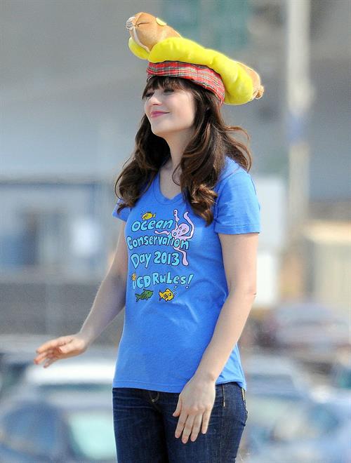 Zooey Deschanel – “New Girl” set in Malibu 10/7/13  