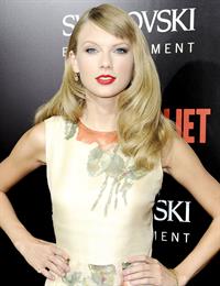 Taylor Swift -  Romeo & Juliet  LA Premiere 9/24/13  