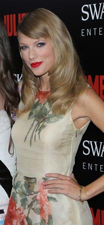 Taylor Swift -  Romeo & Juliet  LA Premiere 9/24/13  