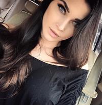 Niece Waidhofer taking a selfie