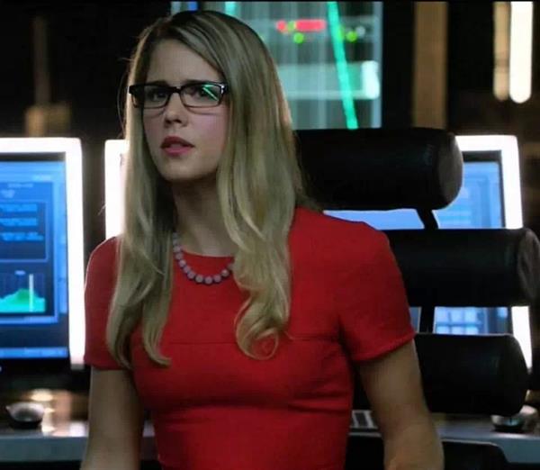 Emily Bett Rickards