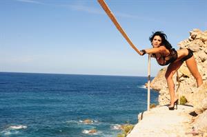 Denise_Milani Photoset - Action1