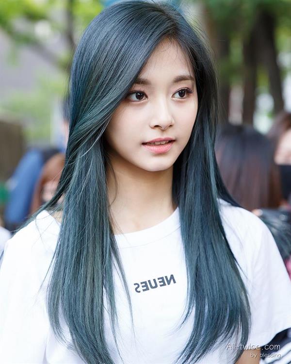 Chou Tzu-yu