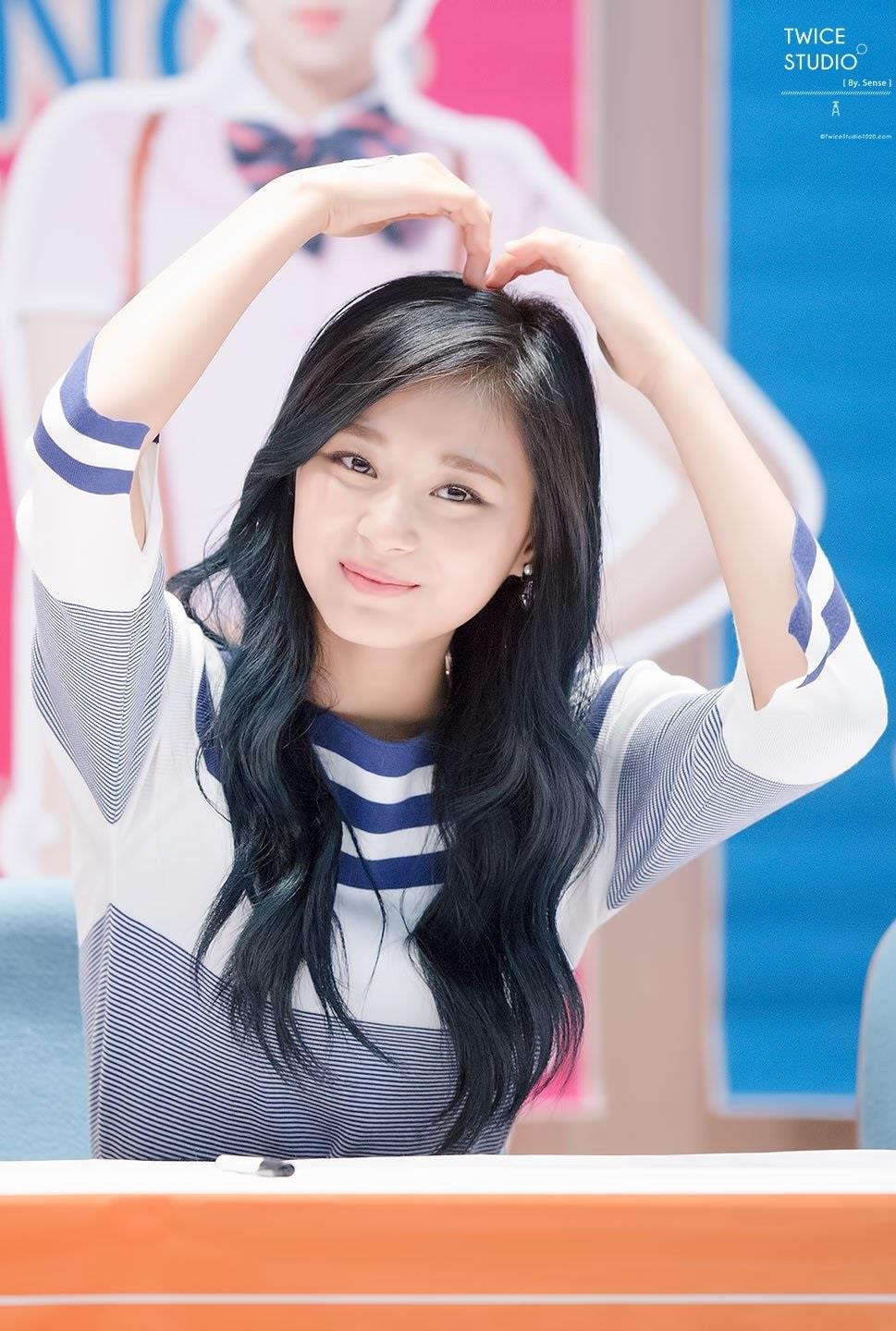 Chou Tzu-yu