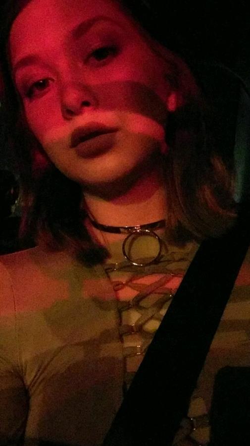 Jean Champion taking a selfie