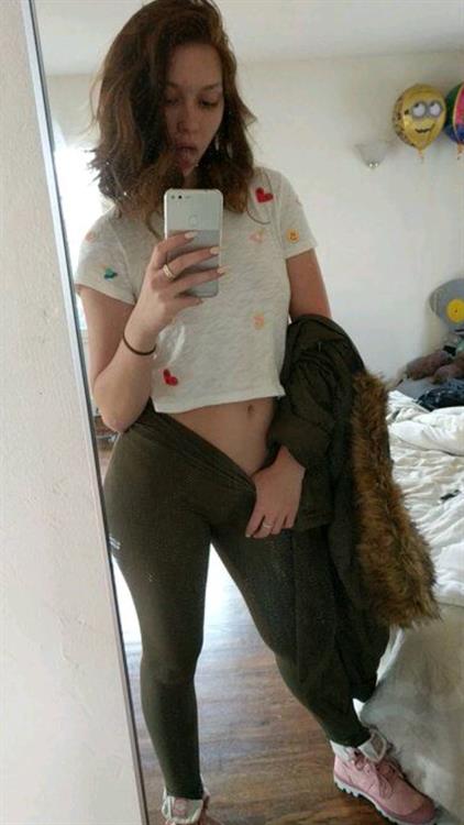 Jean Champion taking a selfie