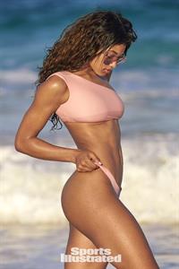 Danielle Herrington for Sports Illustrated Swimsuit Edition 2018