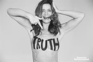 Paulina Porizkova in Sports Illustrated 2018