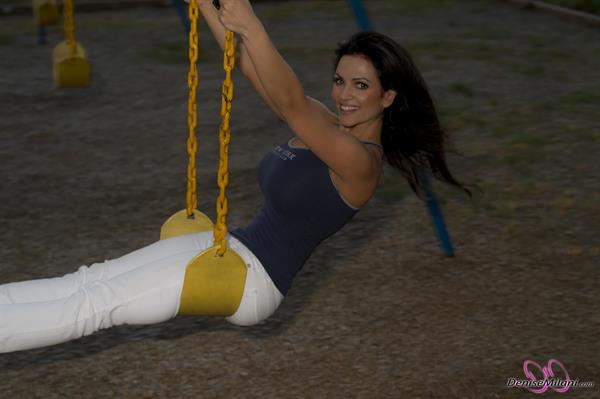 Denise Milani Photoset - WhiteJeans1