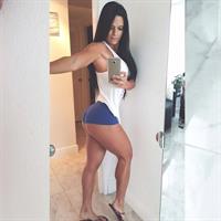 Michelle Lewin taking a selfie