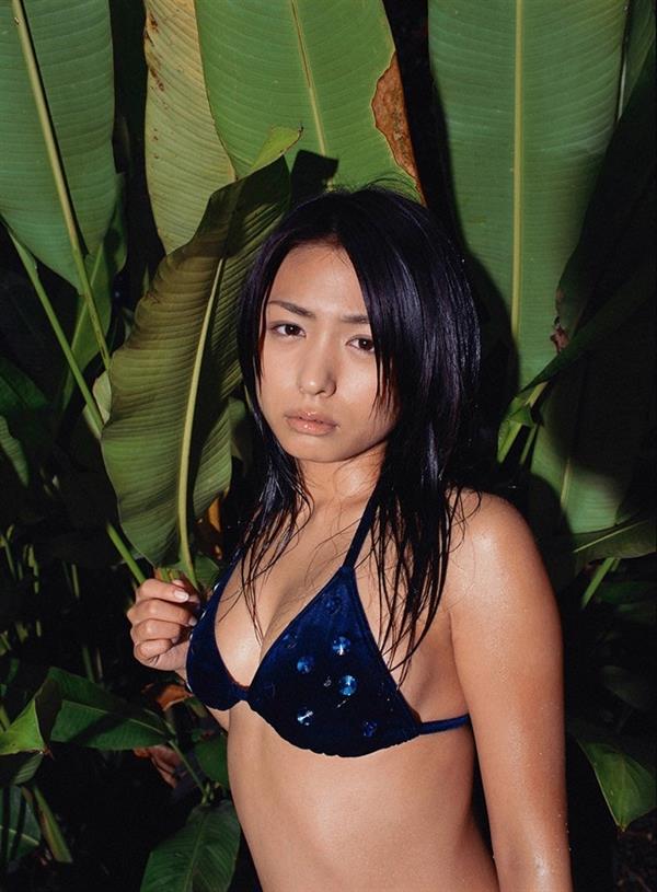 Yukie Kawamura in a bikini