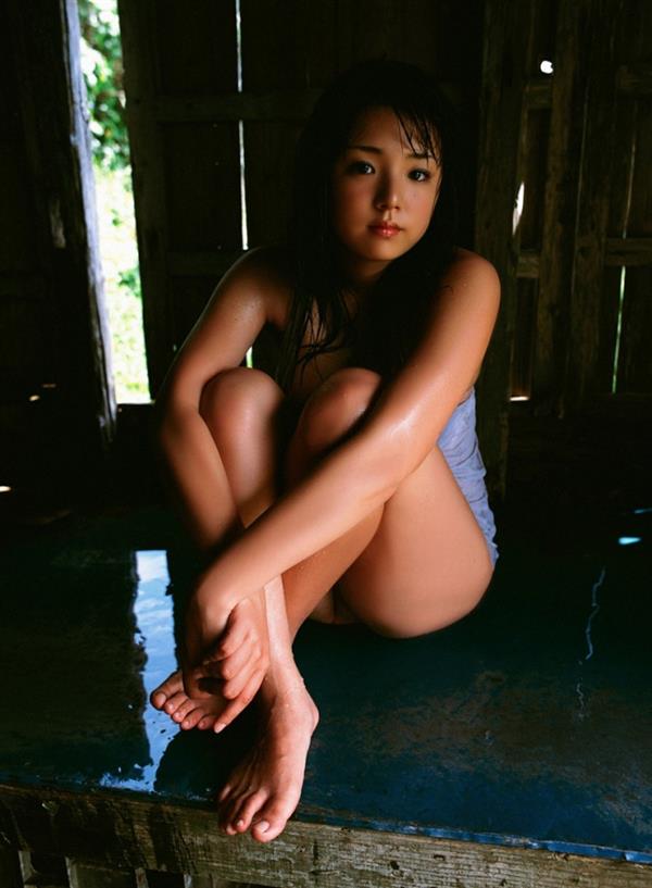 Ai Shinozaki