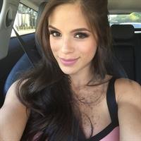 Michelle Lewin taking a selfie