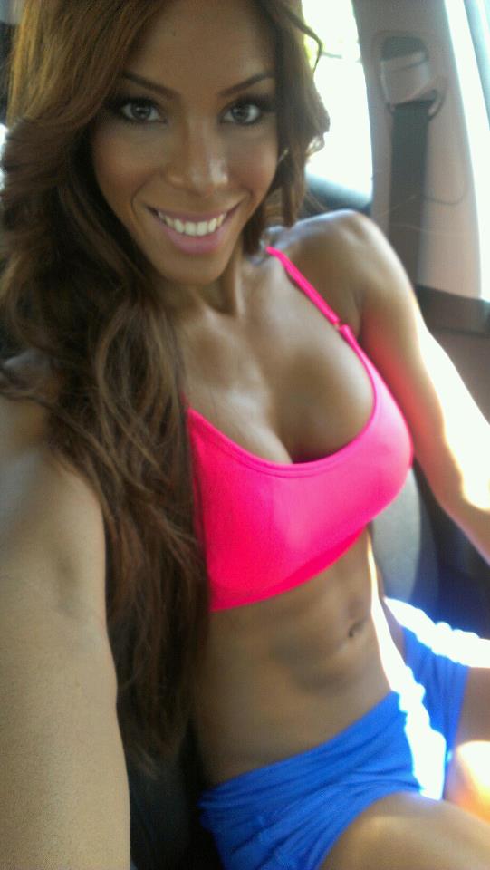Yarishna Ayala Otero Bikini Selfie Pictures Yarishna Ayala Otero in a bikini taking a selfie