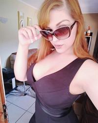 Thábata Cardoso Selfie Pictures Thábata Cardoso taking a selfie