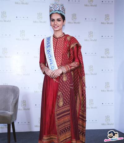 Manushi Chhillar