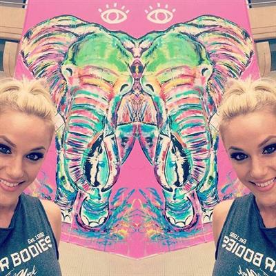 Tawna Eubanks McCoy taking a selfie