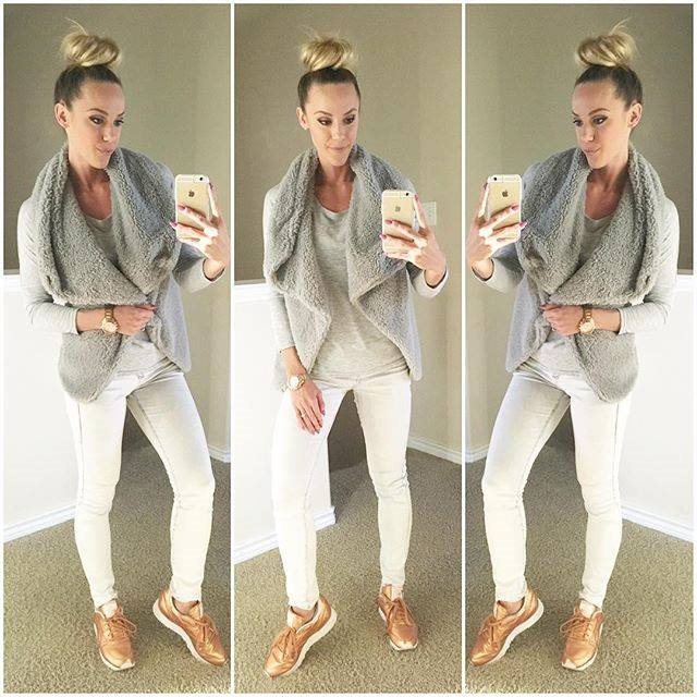 Tawna Eubanks McCoy taking a selfie