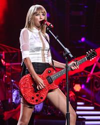 Taylor Swift  Red  Tour - Concert at the Staples Center in Los Angeles - August 19, 2013 