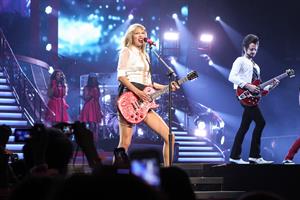 Taylor Swift  Red  Tour - Concert at the Staples Center in Los Angeles - August 19, 2013 