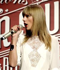Taylor Swift 'Red' Tour Press Event in LA 8/20/13  