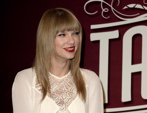 Taylor Swift 'Red' Tour Press Event in LA 8/20/13  