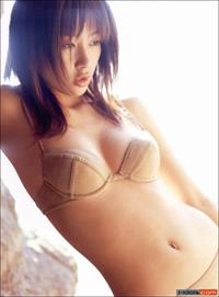 Asami Mizukawa in a bikini