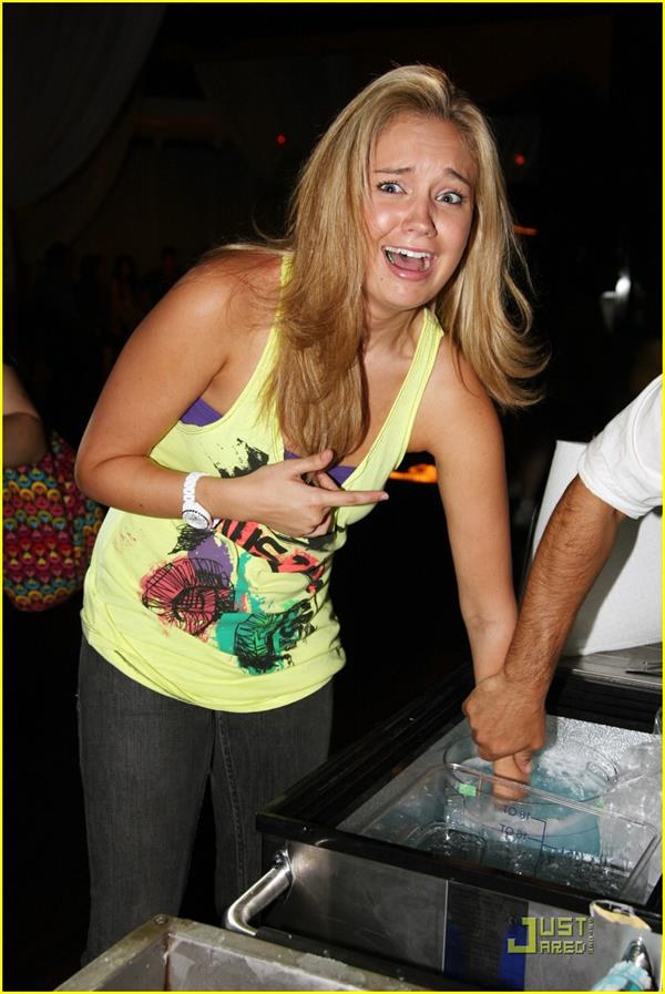 Tiffany Thornton