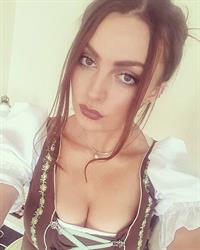 Very hot - lovely looking babe