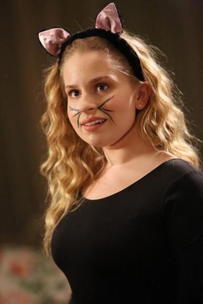Allie Grant