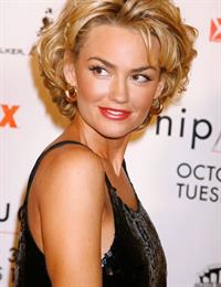 Kelly Carlson