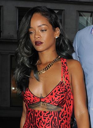 Rihanna - Shows off her toned physique in London in a $198 Adidas Originals Opening Ceremony (19.07.2013) 