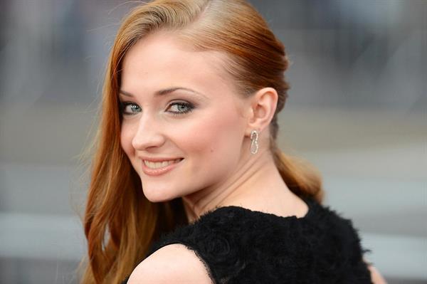 Sophie Turner (Actress)