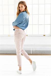 Josephine Skriver - ass