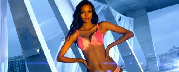 Lais Ribeiro in lingerie