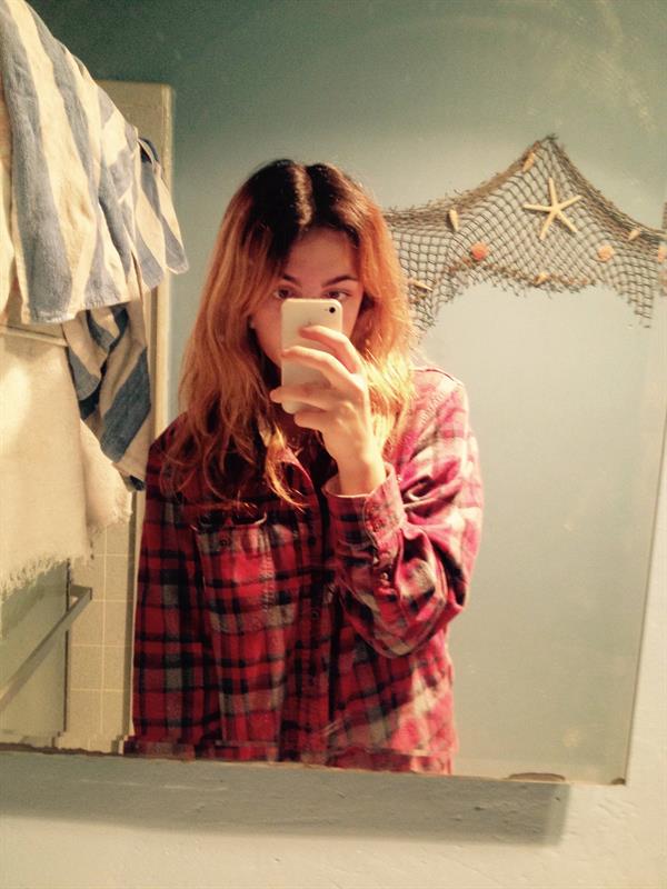 Flannel Selfies